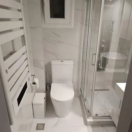 στην πόλη - Thess Thessaloniki